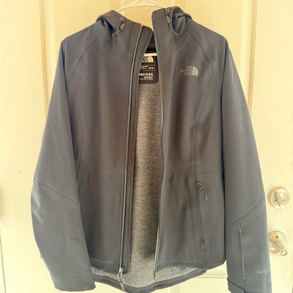 The North Face Women’s Gore Tex Rain Jacket